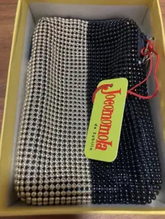 【最終処分】Joeomomola 縦型ポーチのサムネイル