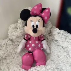 【ディズニー】ミニーの日 ミニーマウス ぬいぐるみチャーム ピンク 即日発送