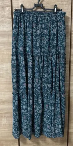 美品★ユニクロ　ティアードスカート★M