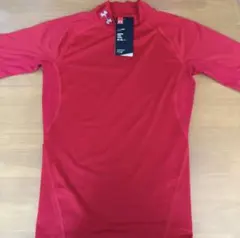 新品タグ付き Under Armour heatgear 半袖アンダーシャツ
