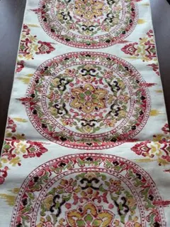 アンティーク袋帯☆大正ロマン☆Ｗ1淡いクリーム色のベースに洋風古典柄