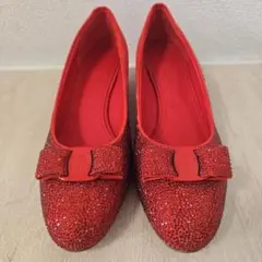 Salvatore Ferragamo ヴァラ パンプス レッド　未使用のサムネイル