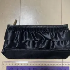 ポーチのサムネイル