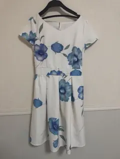 CECIL McBEE　セシルマクビー　M　半袖　ワンピース