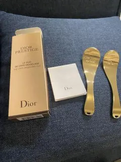 Dior PRESTIGE マッサージツールのサムネイル