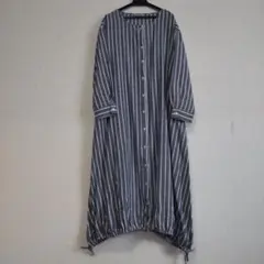 新品未使用品 大きめ麻混ストライプデザインのロングワンピース羽織り 薄グレー×白