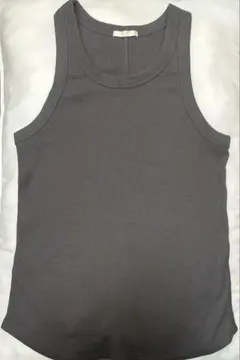 GU タンクトップ　レディースS