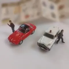 海洋堂フィギュア　トヨタ　スポーツ800 トヨペットクラウン　パトカー グリコ