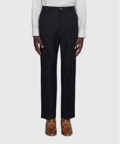 セール！新品！GUCCIの高級　黒のスラックスのサムネイル