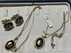 Limoges フランス　ネックレスとカフスセットのサムネイル