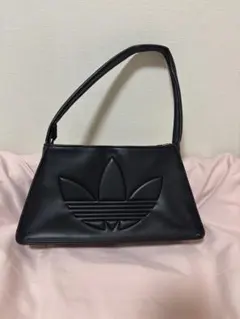 adidas アウトライン トレフォイル ショルダーバッグのサムネイル