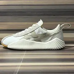 オニツカタイガー アクロモント ホワイト ベージュ 24.5cm