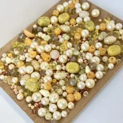 週末限定価格☺︎︎アクセサリーパーツイエローオレンジセットB160g以上入