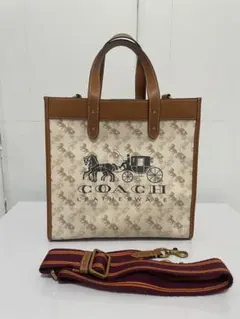 COACH ホース柄トートバッグ