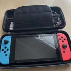 Nintendo Switch 本体 青/赤 ケース付き