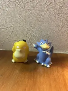ポケモンキッズ　指人形　コダック/ゴルダック