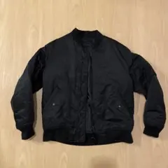 UNIQLO ブラック MA-1 フライトジャケット