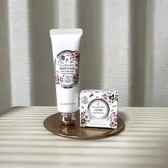 JILL STUART ピーチホワイトフローラルハンドクリーム＆リップマスク