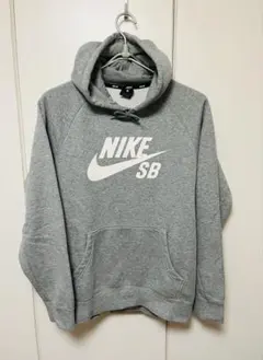 【2/14(土)限定タイムセール‼︎】 NIKE SB グレー パーカー Lサイズ