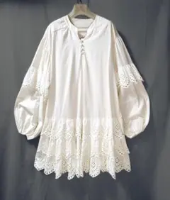 バルーン袖レースミニワンピースティアード　カットラークドレス　フリルレース　春夏