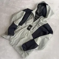 UNDER ARMOUR アンダーアーマー パーカー　メンズ　Mサイズのサムネイル