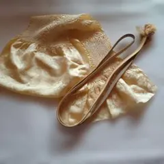 黄色の絞り絹製帯揚と帯締め