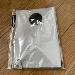 スタバ　2026福袋　サコッシュ