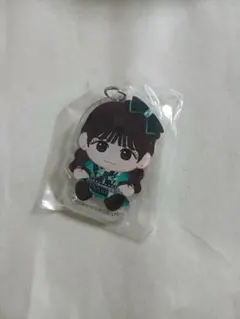 FRUITS ZIPPER　東京ドーム　カプセル　めじるしチャーム　櫻井優衣