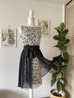 Sara Bermanレトロピンナップワンピー「イギリス製」