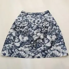 SCAPA スキャパ 花柄 ジャガード スカート ネイビーのサムネイル