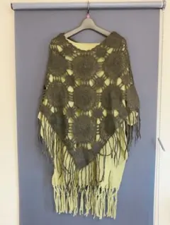 ラブガールズマーケット lovegirlsmarket ニットポンチョ　ケープ