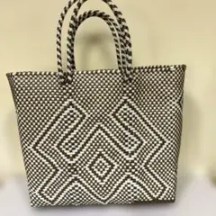 美品 Letra レトラ メルカドバッグ カゴバッグ　ゴールド×ホワイト