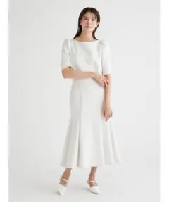 新品♡CELFORD ストレッチポンチマーメイドワンピース