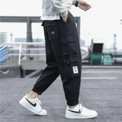 メゾンクラブ ジョガー カーゴパンツ M ブラック ドローコード クロップドのサムネイル