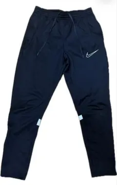 NIKE トレーニングパンツ　キッズ　150