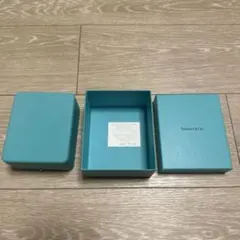 現行品 極美品ティファニーピアス 空箱 ケース ミニサイズ - メルカリ