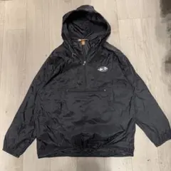 アノラックパーカー　ナイロンジャケット　黒　ワンポイント　刺繍　M