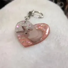 レジン作品　うさぎキーホルダー