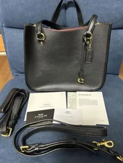 COACH ブラックレザー ショルダーバッグ