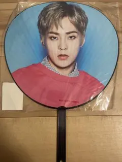 XIUMIN ファンうちわ EXO CBX