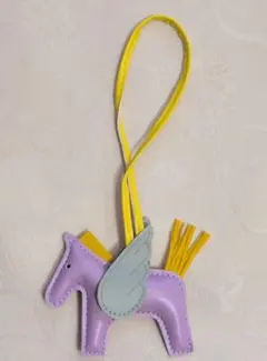 ペガサスチャーム　ロデオチャーム　薄紫