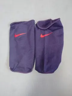 Nike メッシュ　レガースカバー　ナイキ　紺色のサムネイル