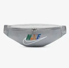 ナイキ　ウエストポーチ