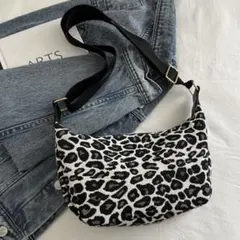 新品❤️ヒョウ柄 ショルダーバッグ ミニポシェット　韓国 Y2K ギャル系 豹柄