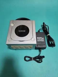 任天堂 ゲームキューブ 本体 シルバー　ジャンク