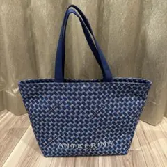 美品　ANTEPRIMA　トートバッグ 繊細なラメ糸が煌めくBLING(ブリング)。伸縮のある素材にニッ