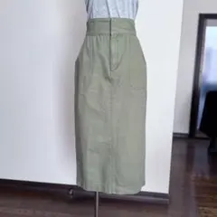 EMMA TAYLOR ☆カーキスカートのサムネイル