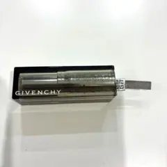 GIVENCHY ROUGE INTERDIT SHINE 03