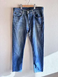 リーバイス512ストレートデニムパンツ