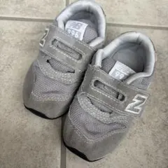 ニューバランス ベビーシューズ 13cm グレー キッズスニーカー